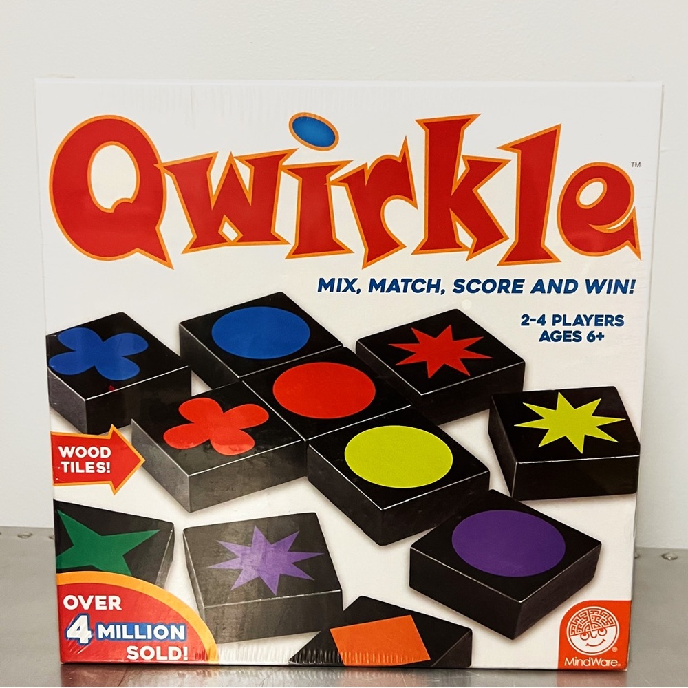Qwirkle Board Game